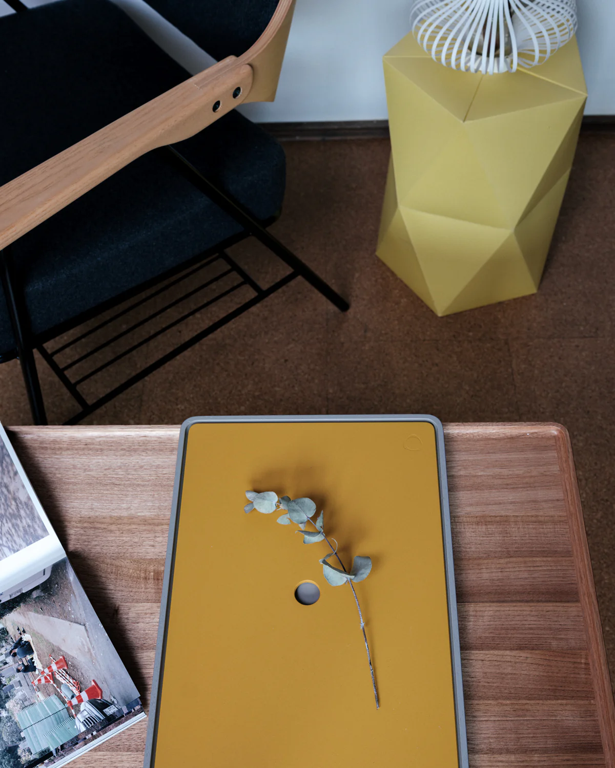 ATELIER YOCTO TRAY TABLE - Image 5