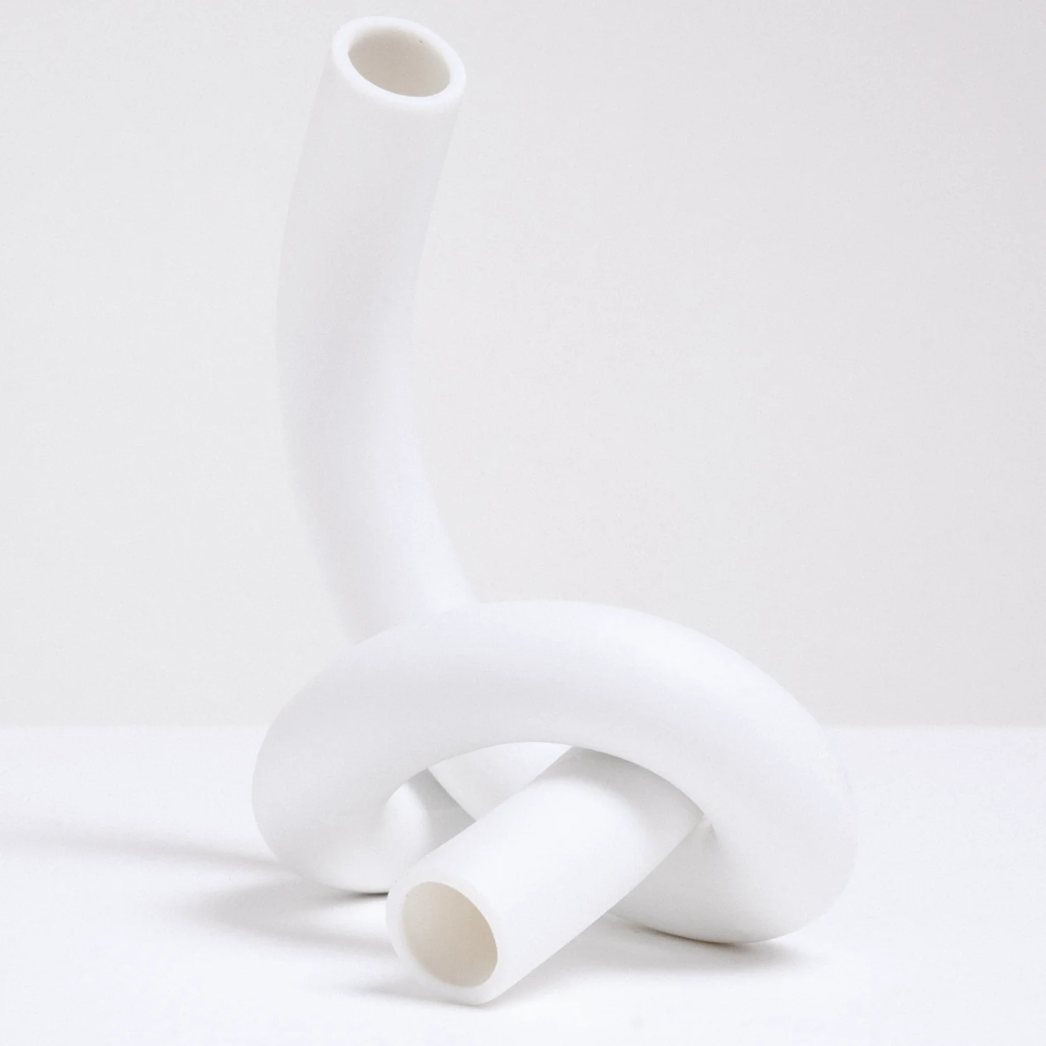 CERAMIC JAPAN MUSUBU VASE - Image 4
