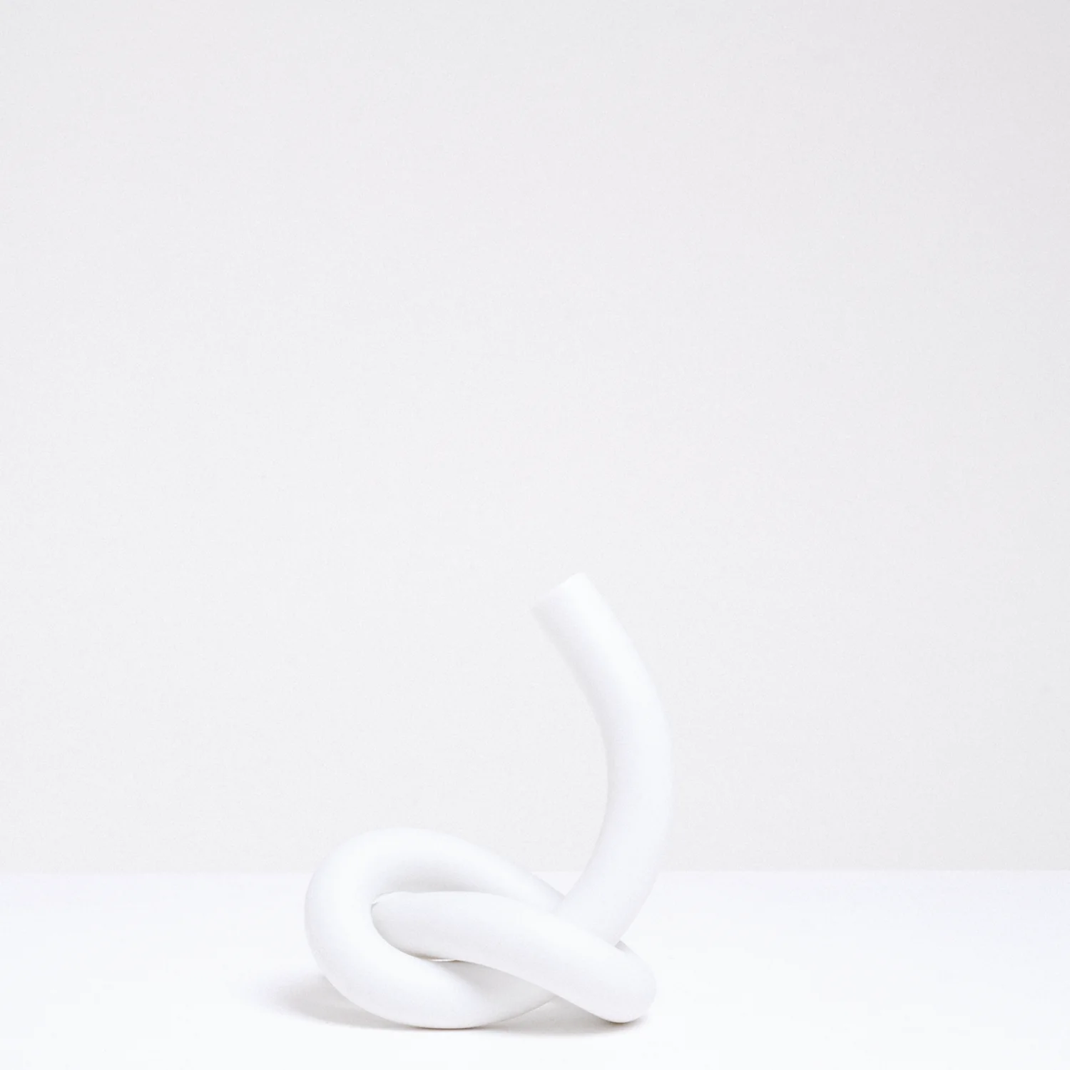 CERAMIC JAPAN MUSUBU VASE - Image 5