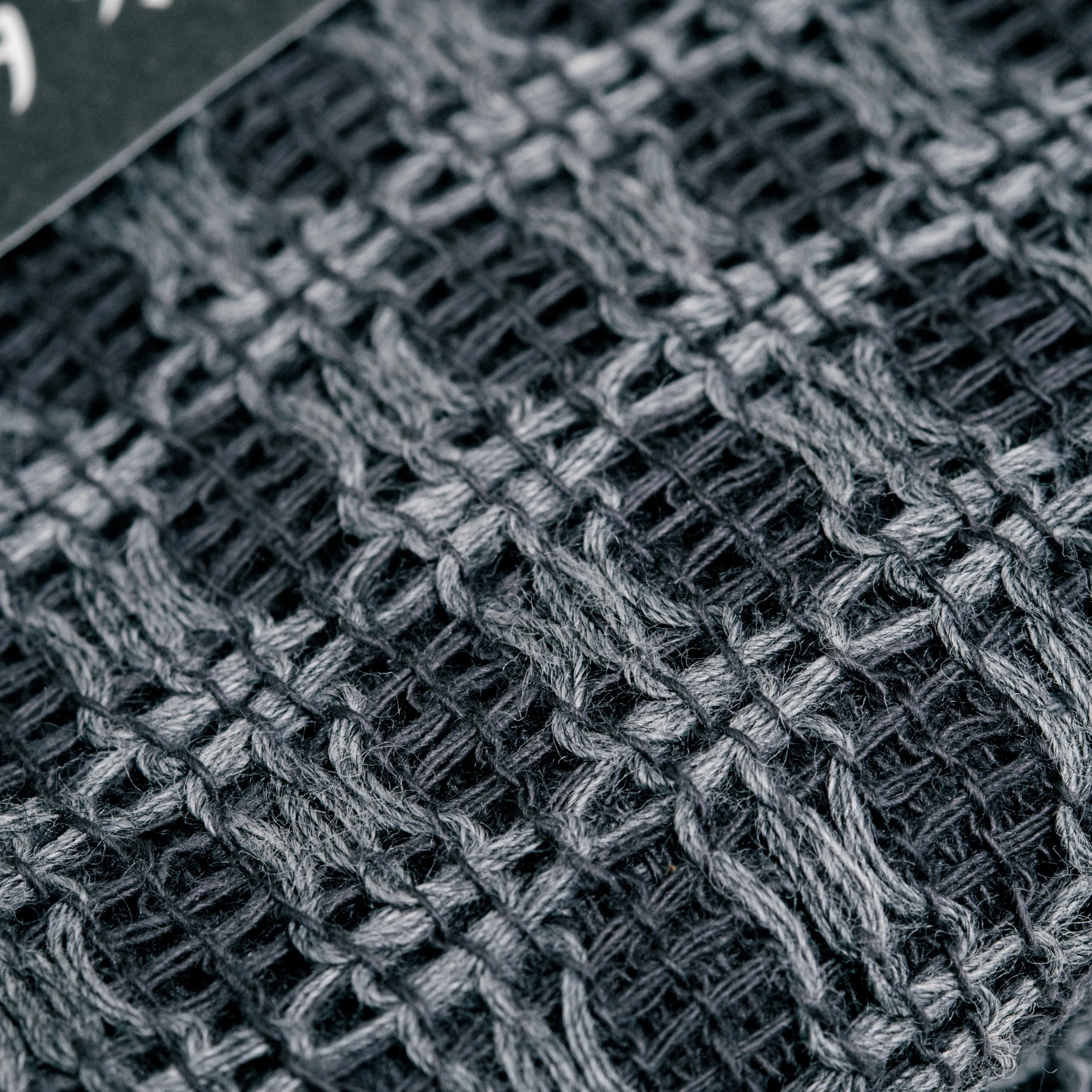 KISHU BINCHOTAN CHARCOAL WASH CLOTH - Image 3