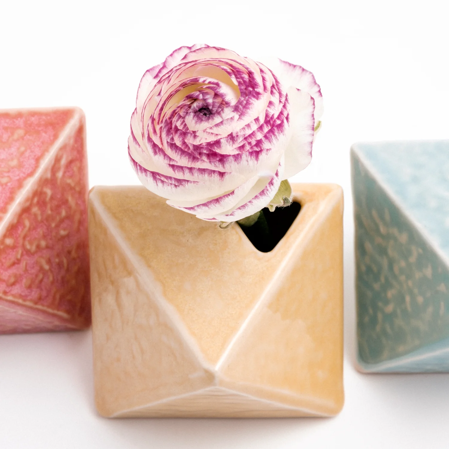 MINO-YAKI ANGLE BUD VASE - Image 3
