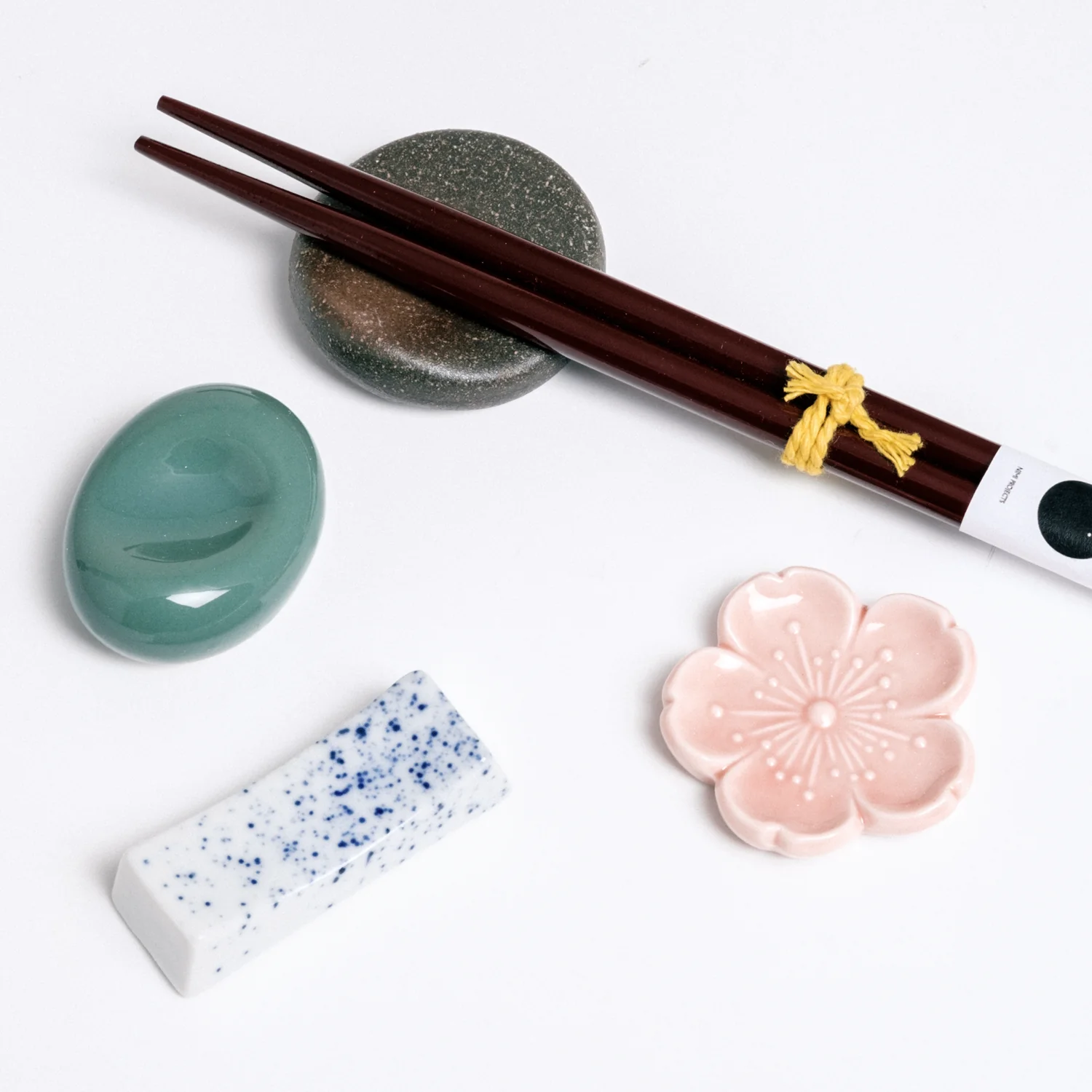 MINO-YAKI LUCKY PILLOW HASHIOKI - Image 3