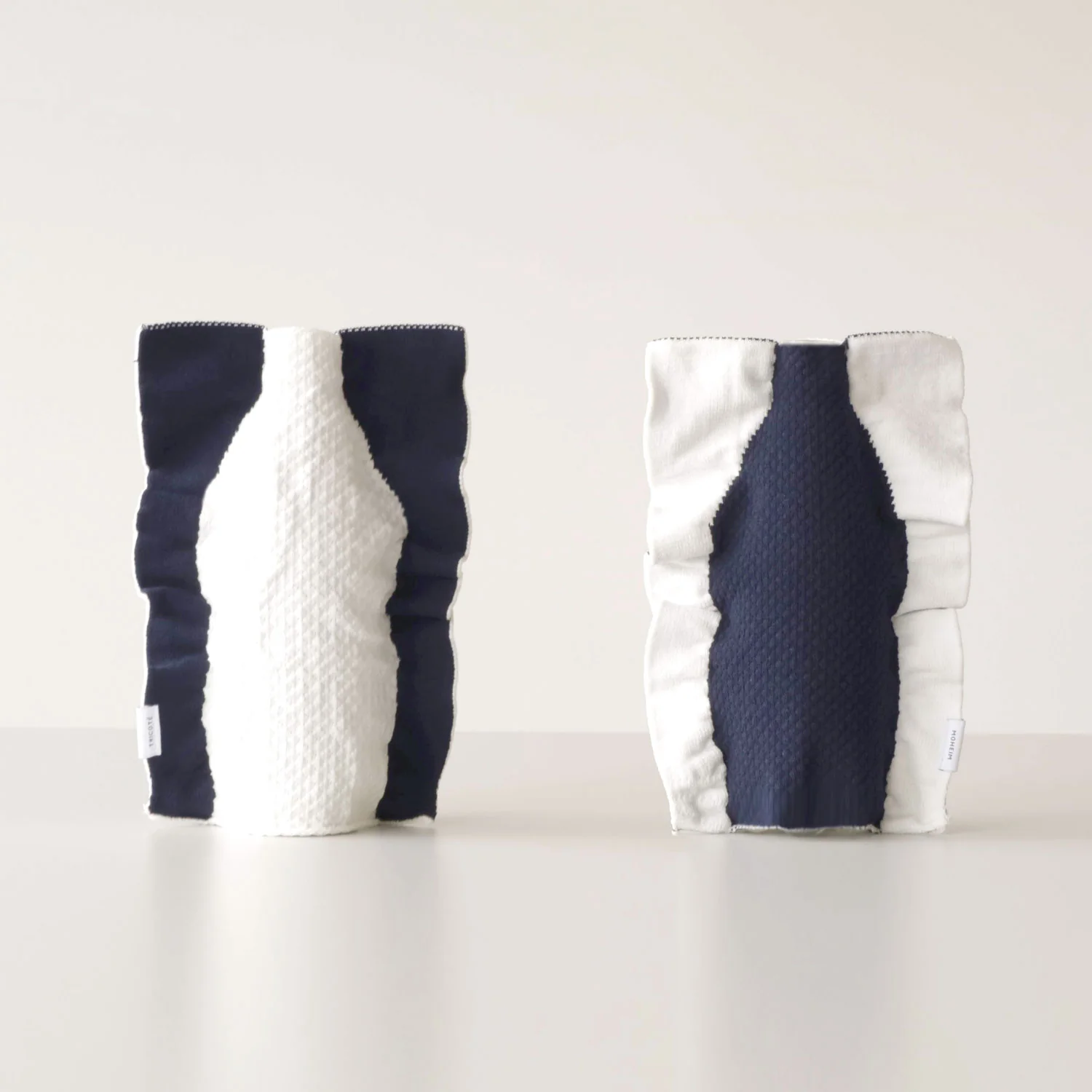 MOHEIM SILHOUETTE VASE - Image 16