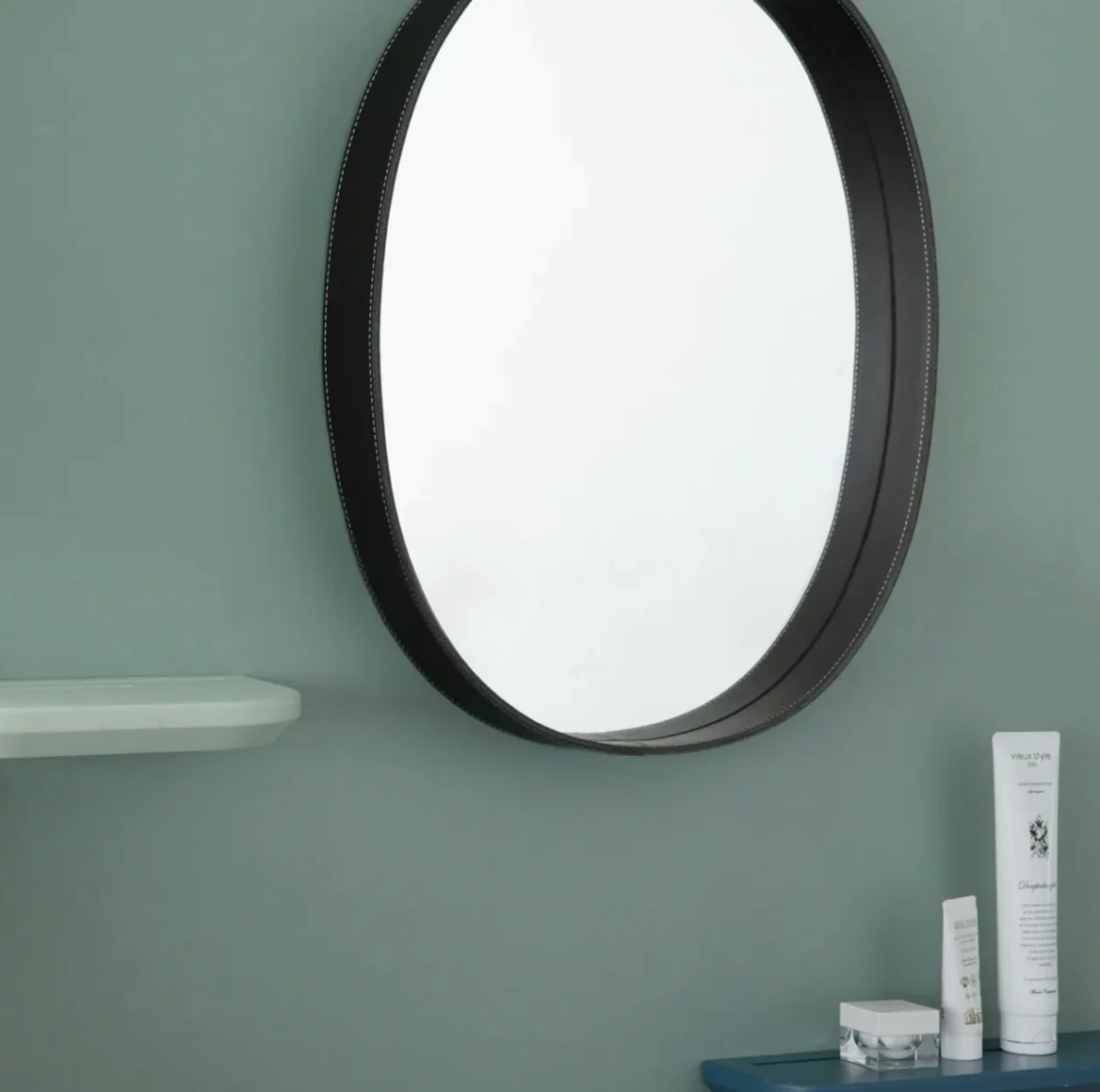 MOHEIM LEATHER OVAL MIRROR - Image 3